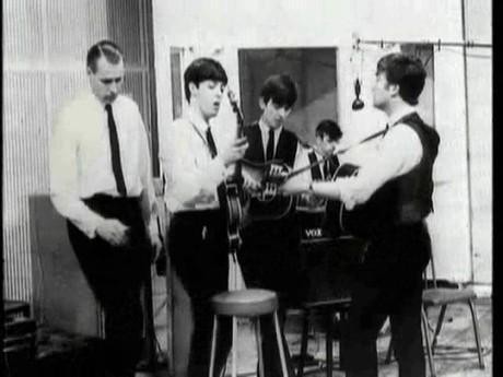 460>_1400497